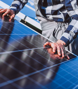 Comment nettoyer les panneaux photovoltaïques