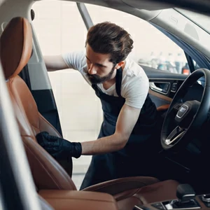 Nettoyage intérieur offerte al miglior prezzo