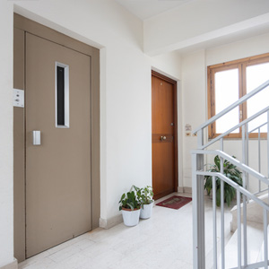 Serpillère professionnelle pour immeubles d'habitation offerte al miglior prezzo