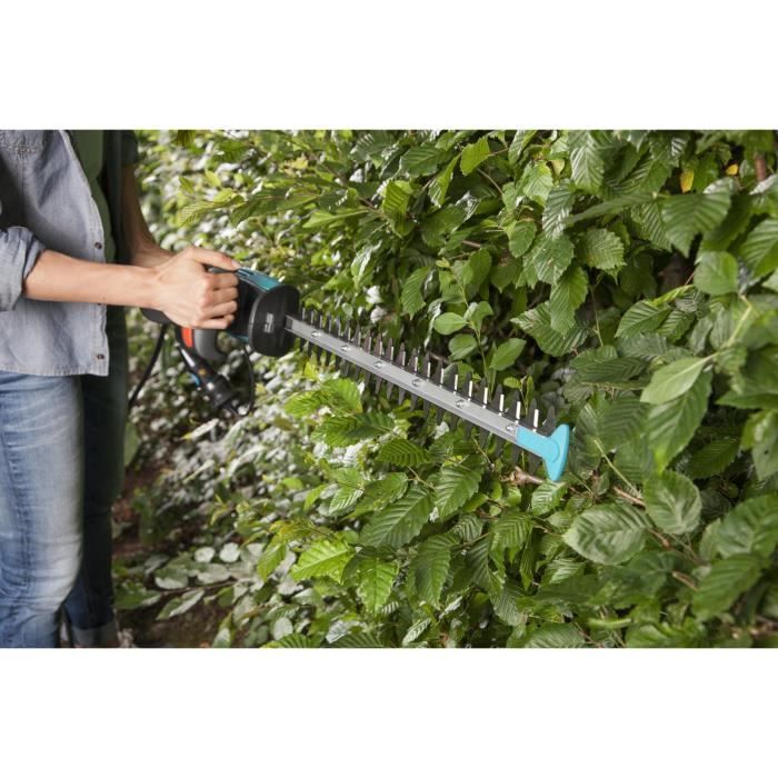 Taille-haie électrique EasyCut 420/45 cm-420 W GARDENA