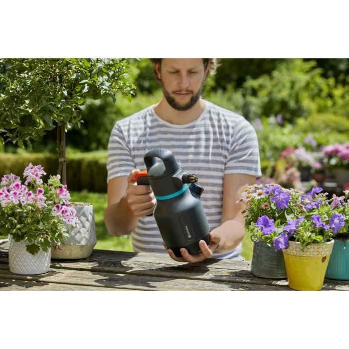 Pulvérisateur à pression GARDENA 1,25 L