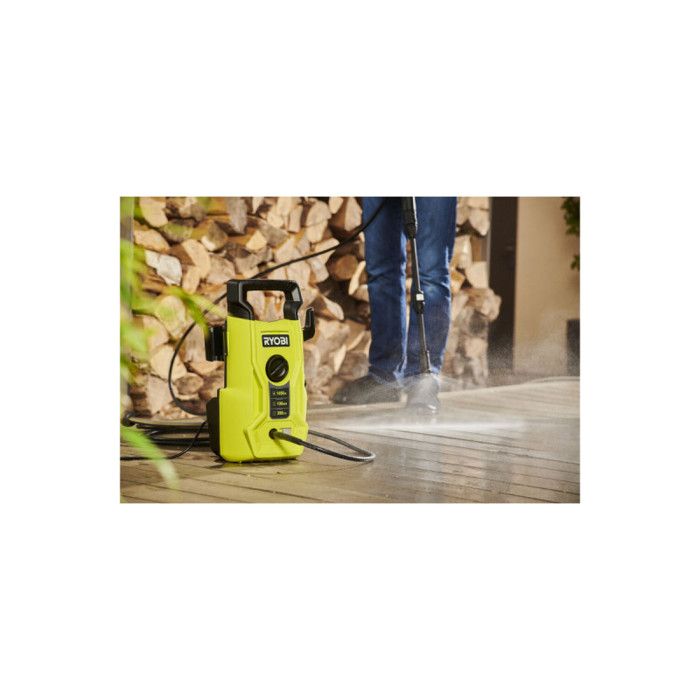 Nettoyeur haute pression Ryobi RY100PWA 1400 W, 100 bars, 360 L, PVC souple, 5 m, Lance Vario