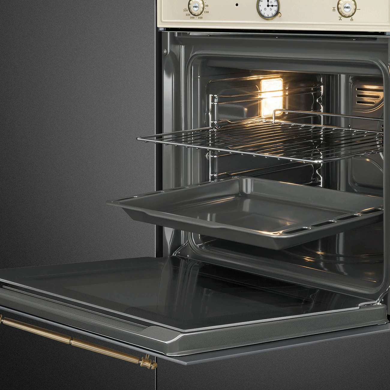 Four encastré Smeg CORTINA 60CM PANNA SF67C1PO