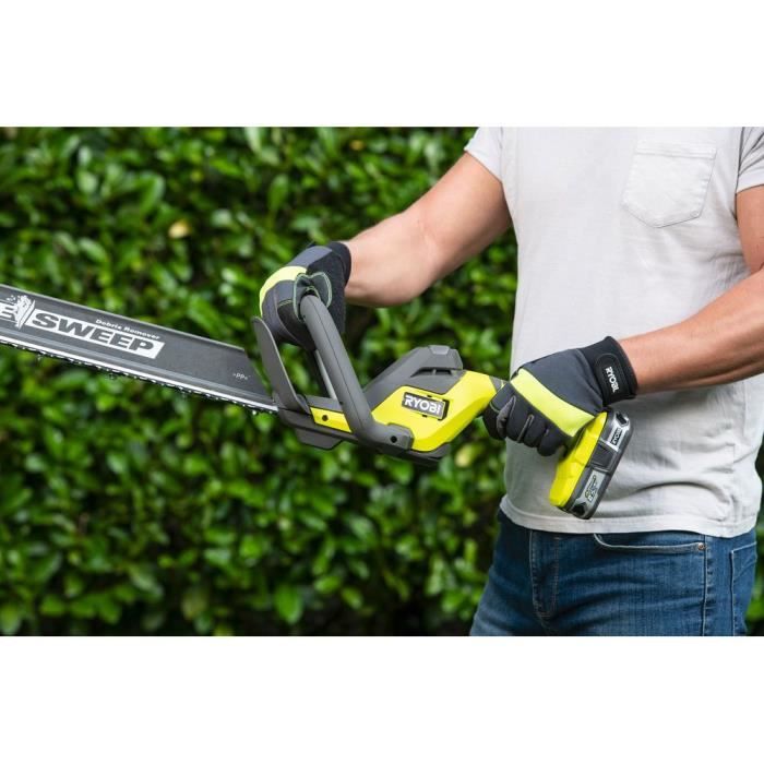 Taille-haie sans fil RYOBI ONE+ 18 V LINE - Design en ligne - Lames de 55 cm - Empattement de 24 mm - 1 batterie 18 V 4,0 Ah et 1 chargeur de batterie