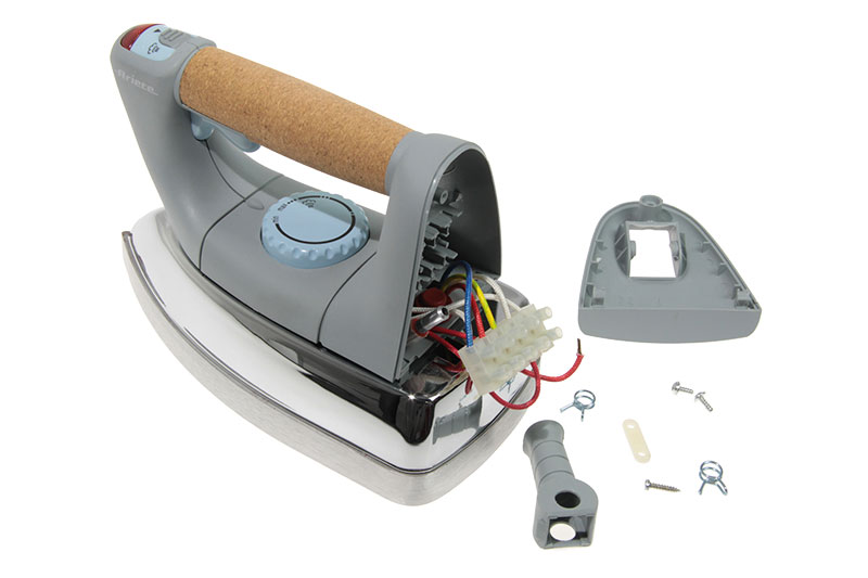 PLANCHE À REPASSER FMS 220-240V 850W X