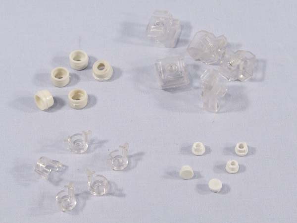 BOUCHONS À VIS/ENTRETOISES/SUPPORTS (5 PIÈCES DE CHAQUE)