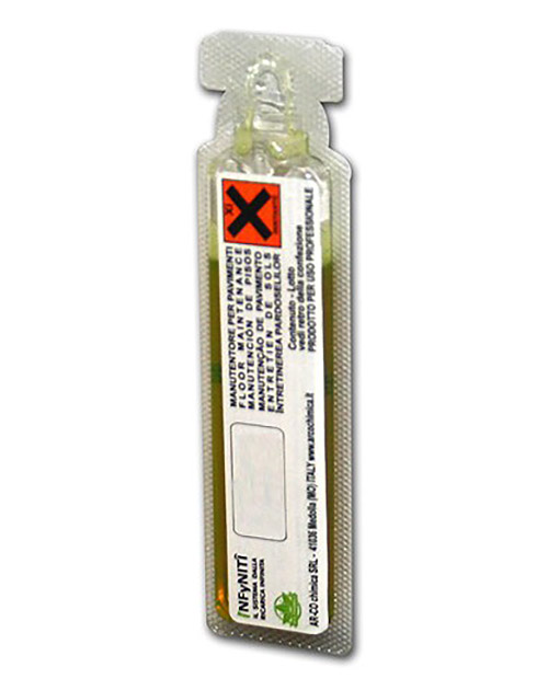 Boîte de 160 doses uniques d'Infyniti Lipari Cedro 15 ml.