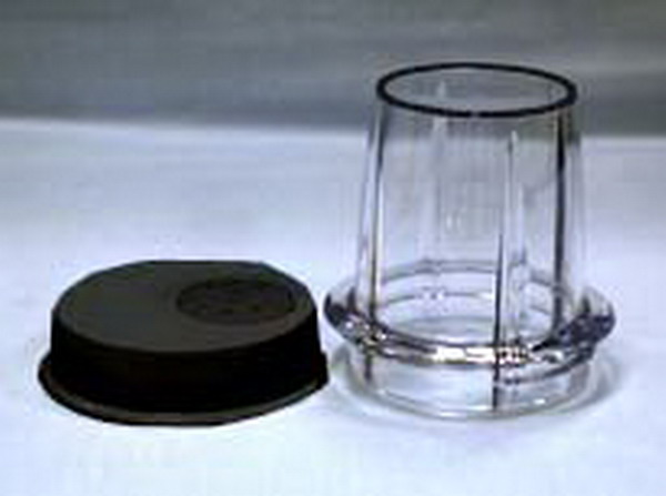 RÉCIPIENT + COUVERCLE NOIR (PLASTIQUE)