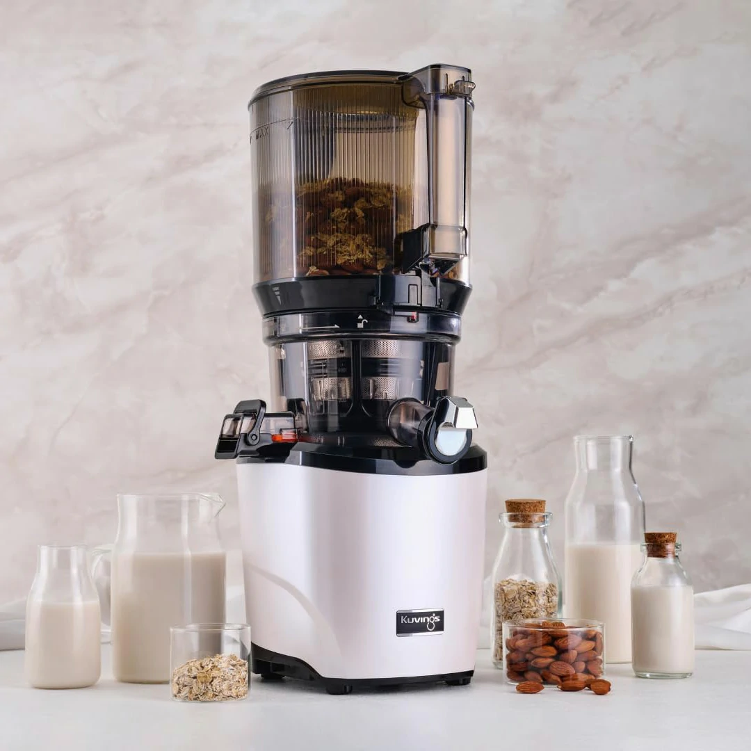 Extracteur de jus lent à mains libres Kuvings AUTO10S, blanc