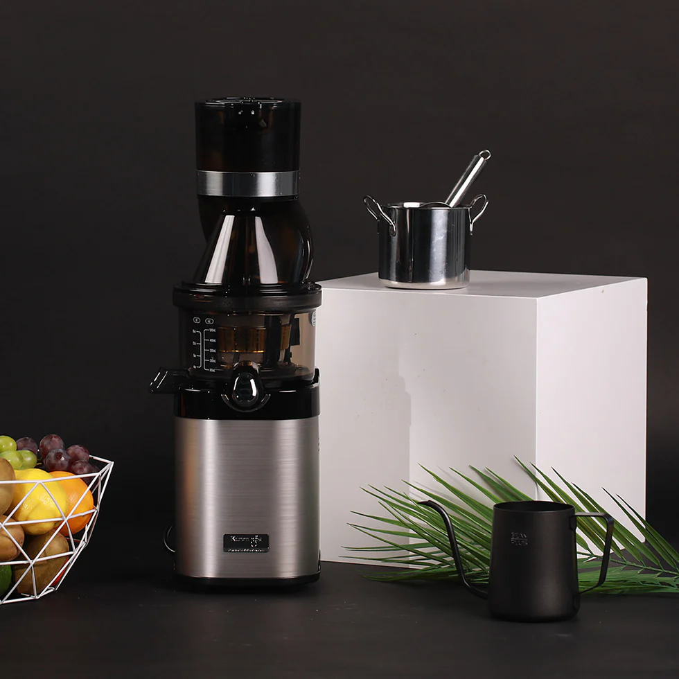 Extracteur professionnel Kuvings Chef CS600 gris