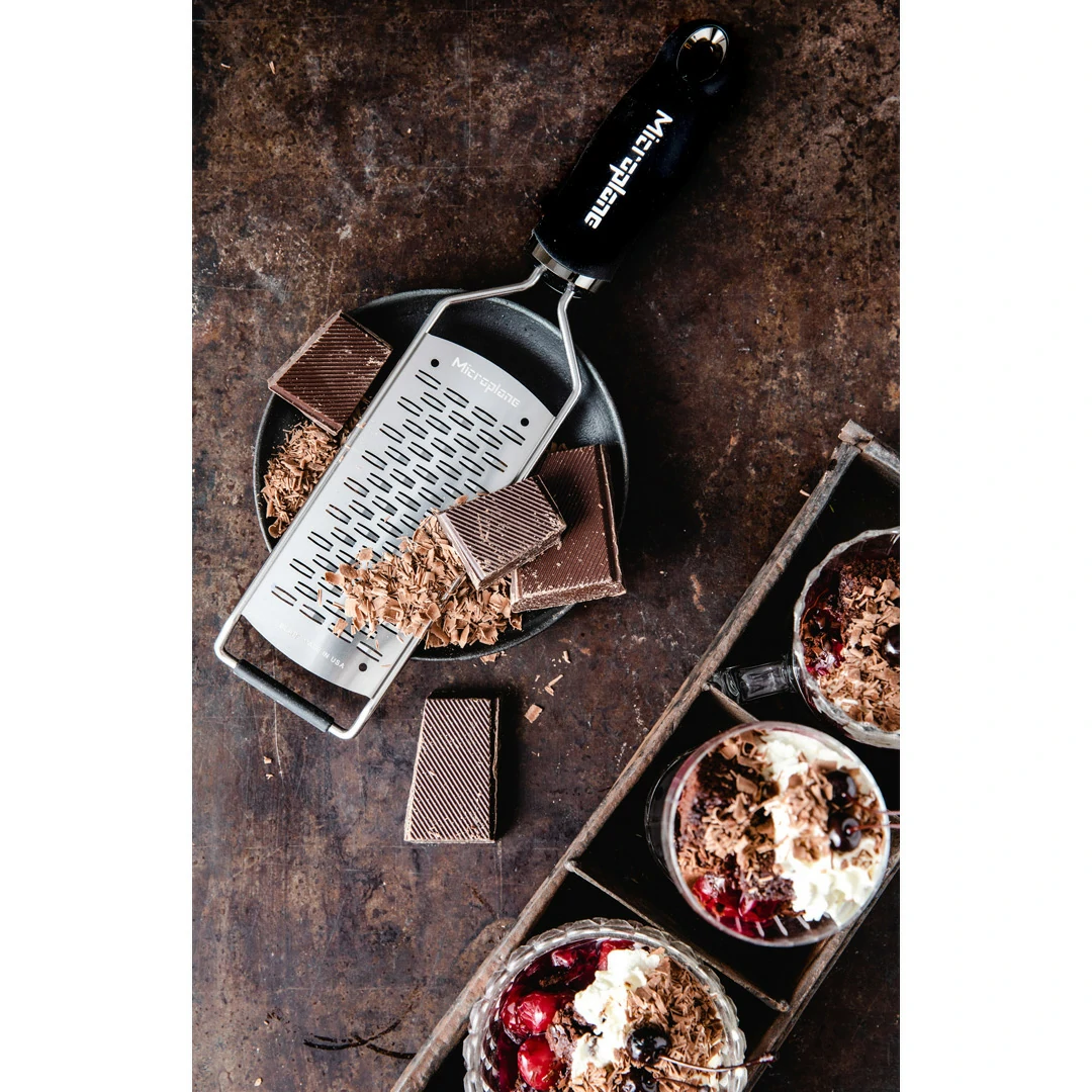 Râpe noire à double lame épaisse