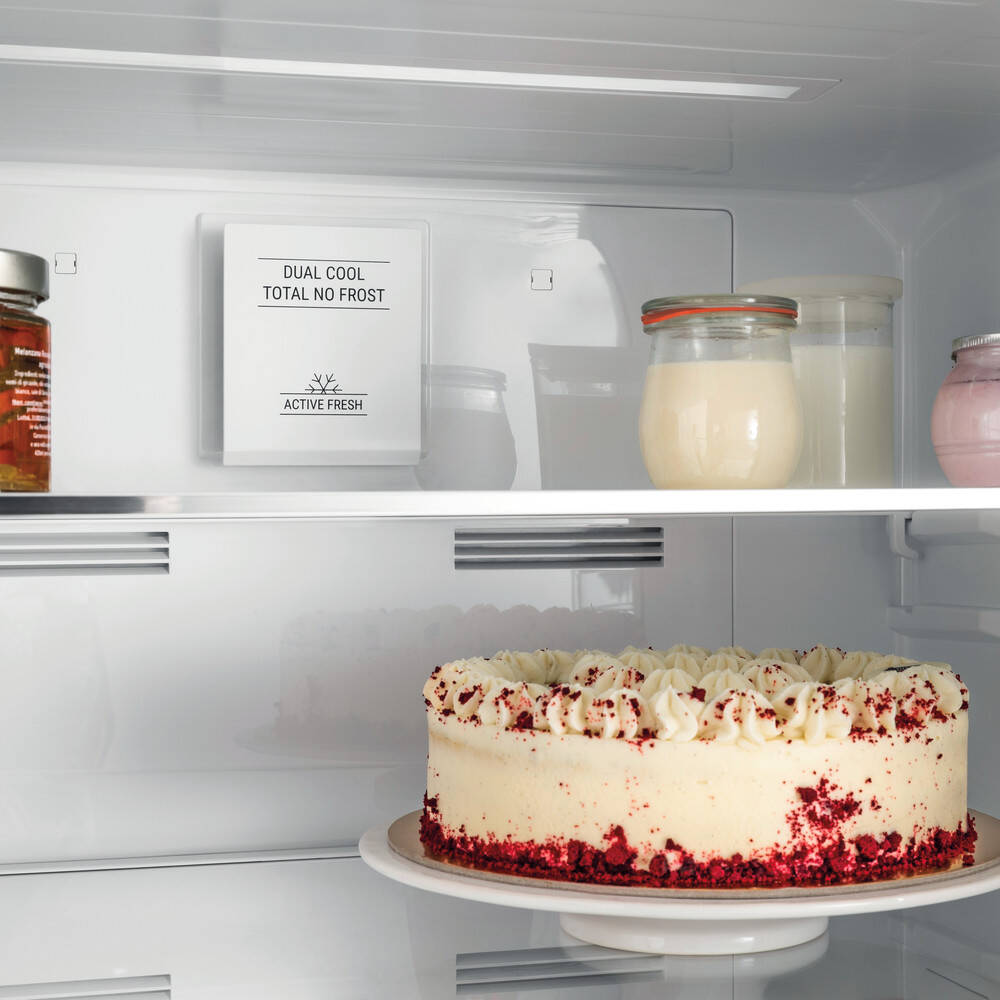 Réfrigérateur combiné encastré Hotpoint BCB 7525 D2