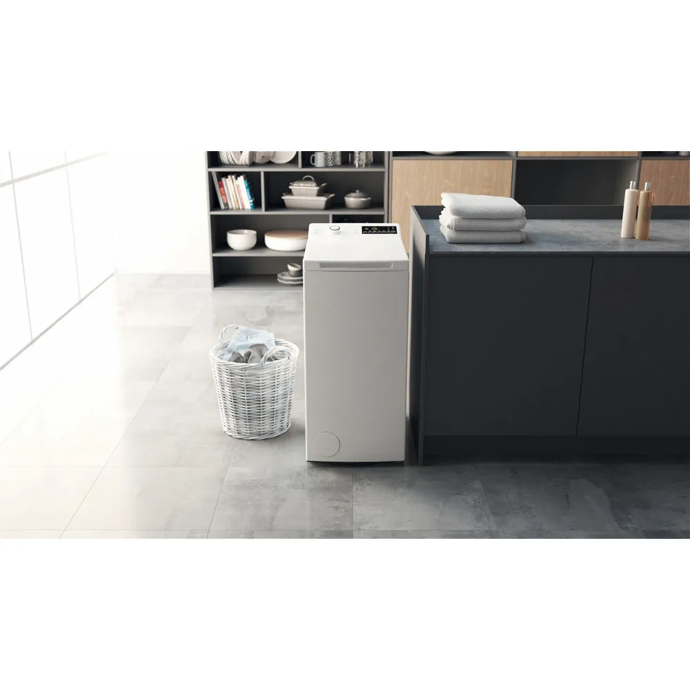 Lave-linge à chargement par le haut Hotpoint 6,5 kg EU TL R4256BS IT