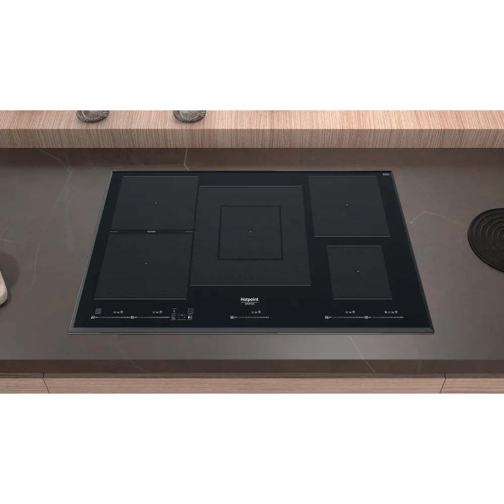 Table de cuisson à induction Hotpoint HT 1090 BA 90 cm à 5 brûleurs
