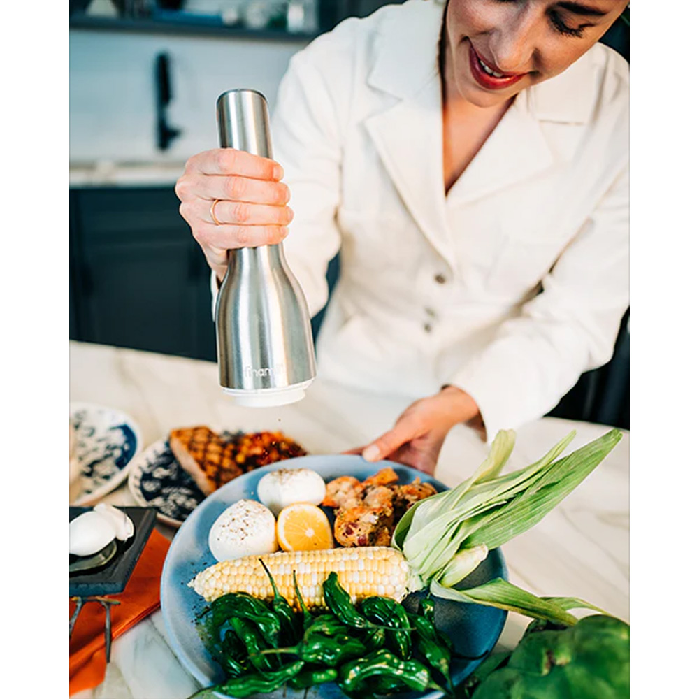 Moulin à épices électrique Finamill à recharge USB en acier inoxydable avec 2 récipients