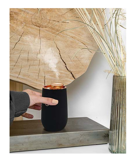 Désodorisant électrique Lux Essenzapura noir et doré