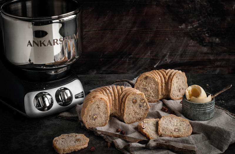 Batteur sur socle Ankarsrum Assistant Original 6230, noir métallisé