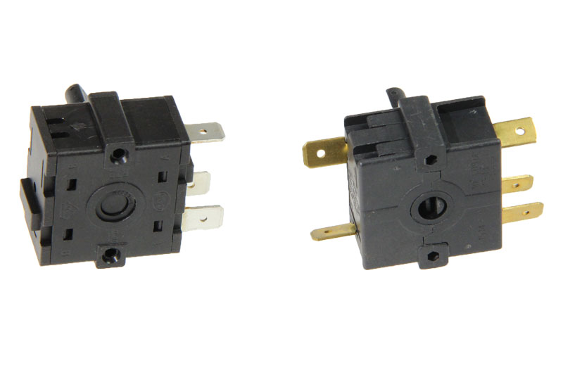 INTERRUPTEUR. LA ROTATION. SOURIS FUMÉE22 C/VAP.