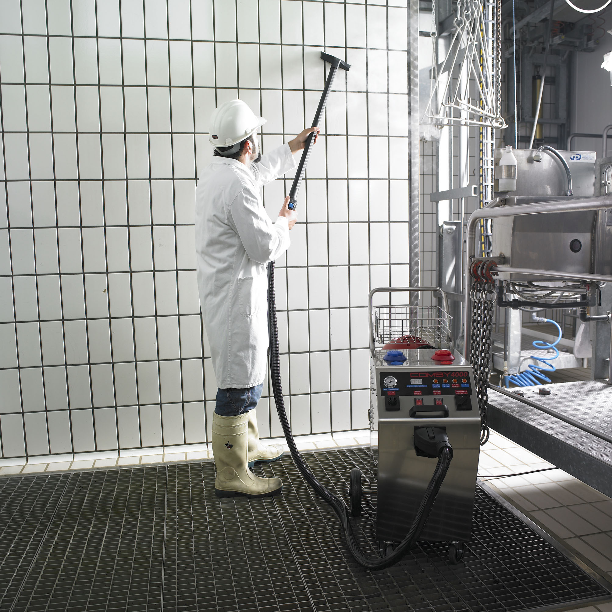 Machine de nettoyage à la vapeur Comby 4000